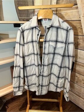Levi's White and Black Plaid Button-Down Shirt